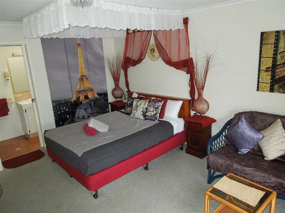 Maroochydore Beach Motel