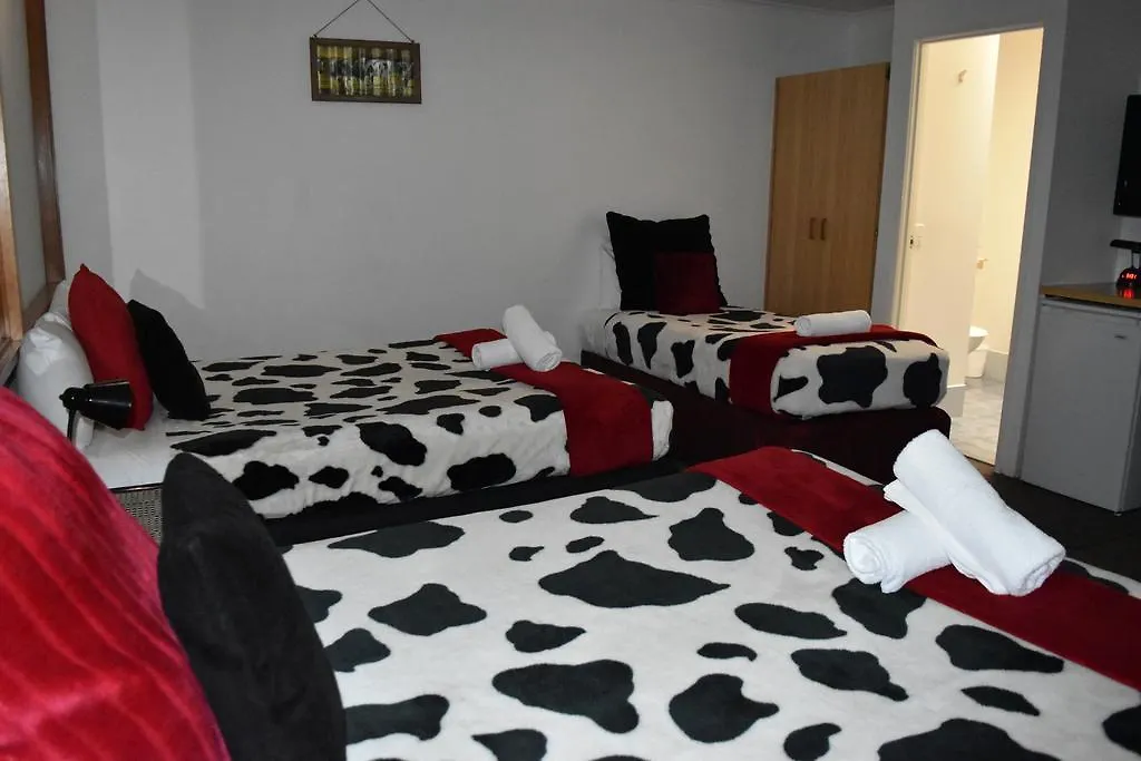 Maroochydore Beach Motel 4*,  Australia